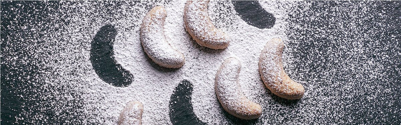 Vanillekipferl auf dem Backbleck