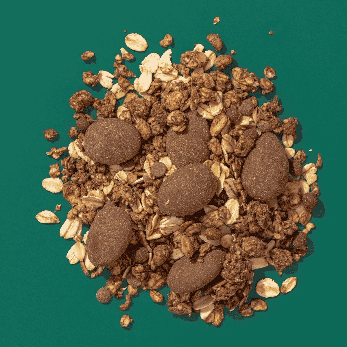 Abbildung des Müslis, Haferflocken, Schoko Crunchys und Choco Mandeln