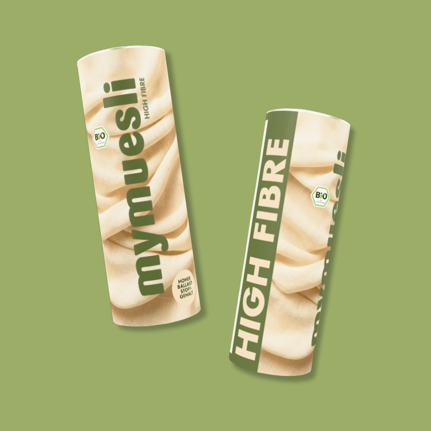 High Fibre Müsli vor grünem Hintergrund
