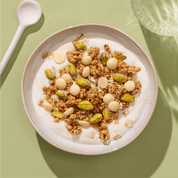 Voorraadpakket White Choc Pistachio Crunch & Bewaardoos