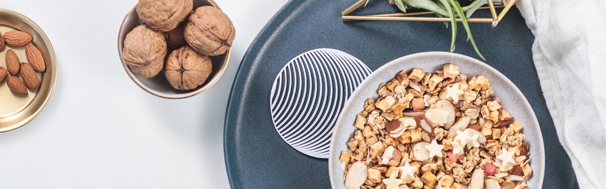 mood-desktop-christmasgranola2018.jpg