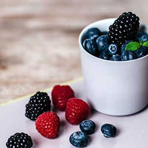 bessen passen uitstekend bij de paleo smoothie, andere vruchten kunnen echter ook worden gemengd